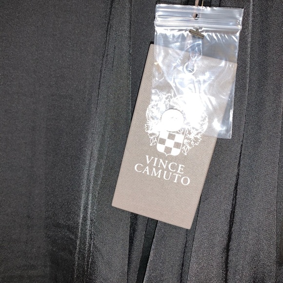 Vince Camuto Blouse - Picture 3 of 3